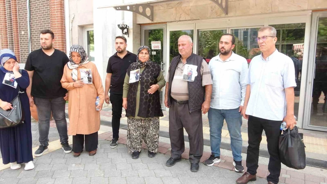 Nişanlı &ccedil;iftin &ouml;l&uuml;m&uuml;yle sonu&ccedil;lanan kazayla ilgili davada s&uuml;r&uuml;c&uuml;n&uuml;n serbest bırakılmasına tepki
