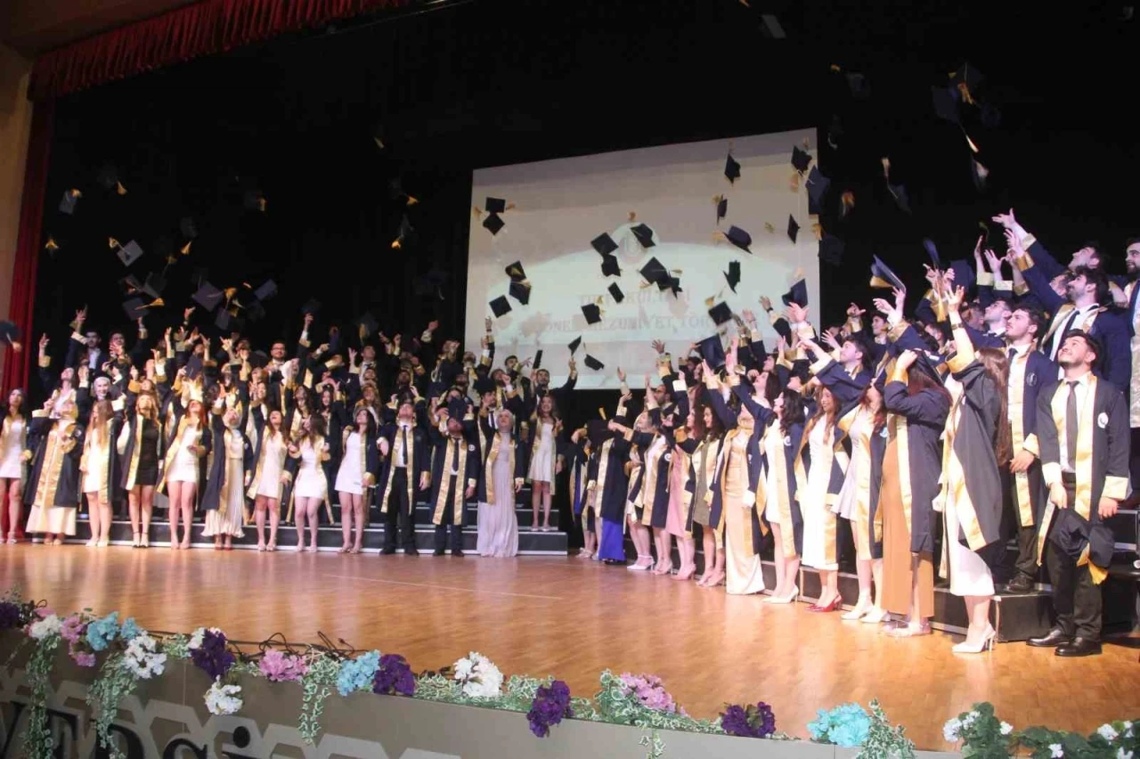 ODÜ Tıp Fakültesi 105 mezun verdi
