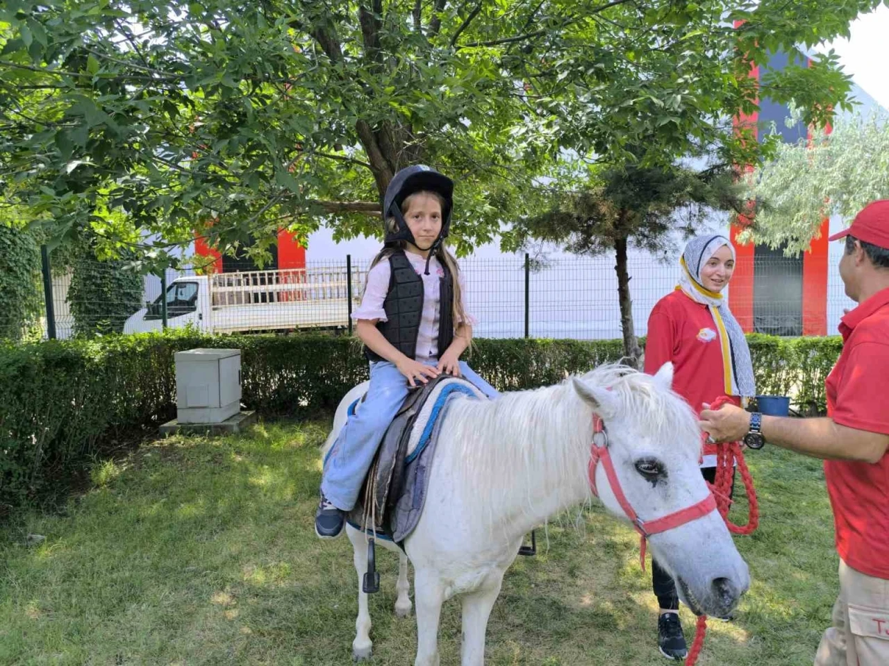 &Ouml;ğrenciler aileleriyle birlikte piknik yaptı
