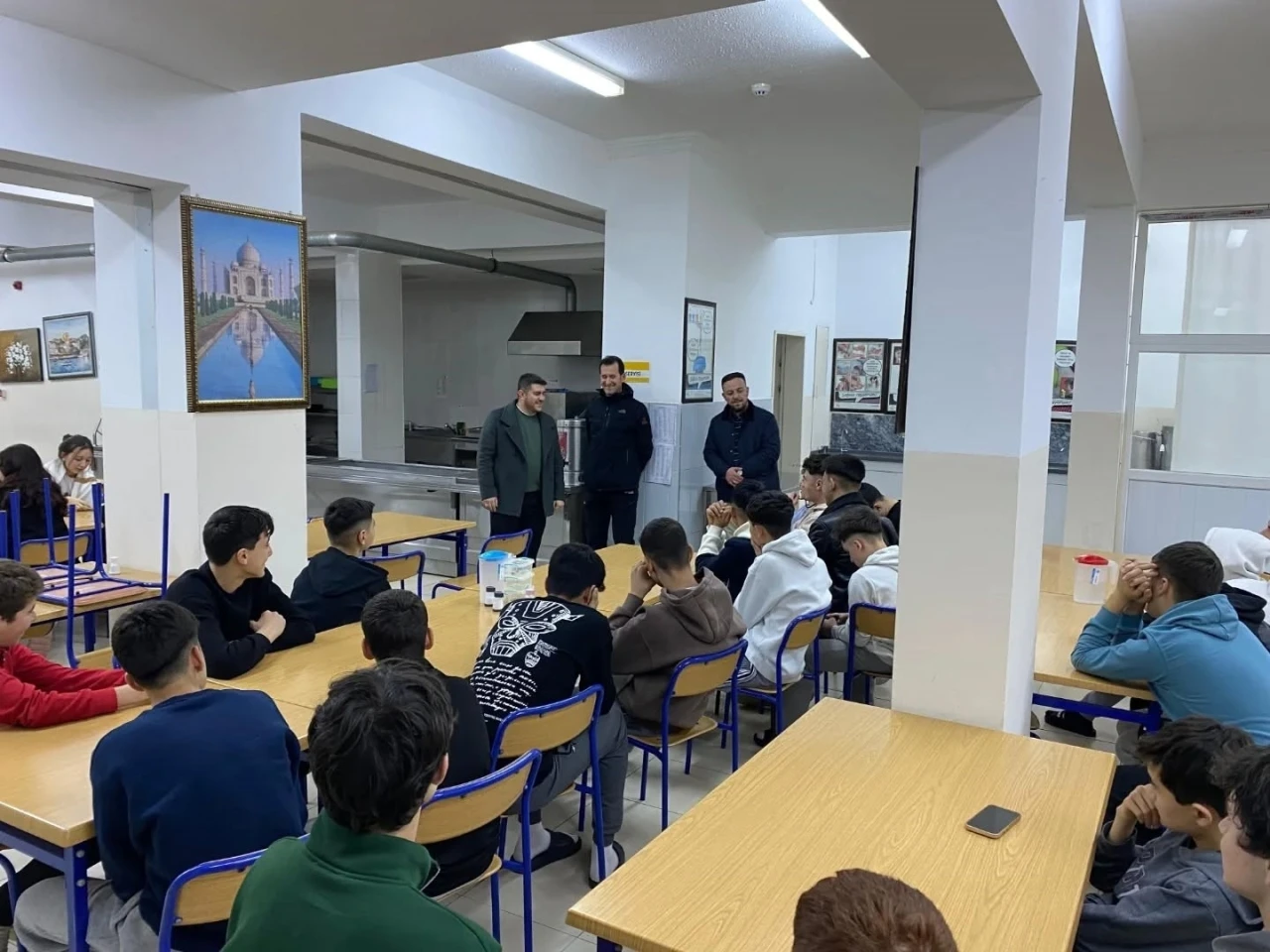 &Ouml;ğrencilere anlamlı Berat Kandil programı
