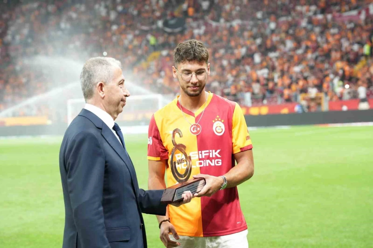Okan Buruk, kazanan 11’i bozmadı
