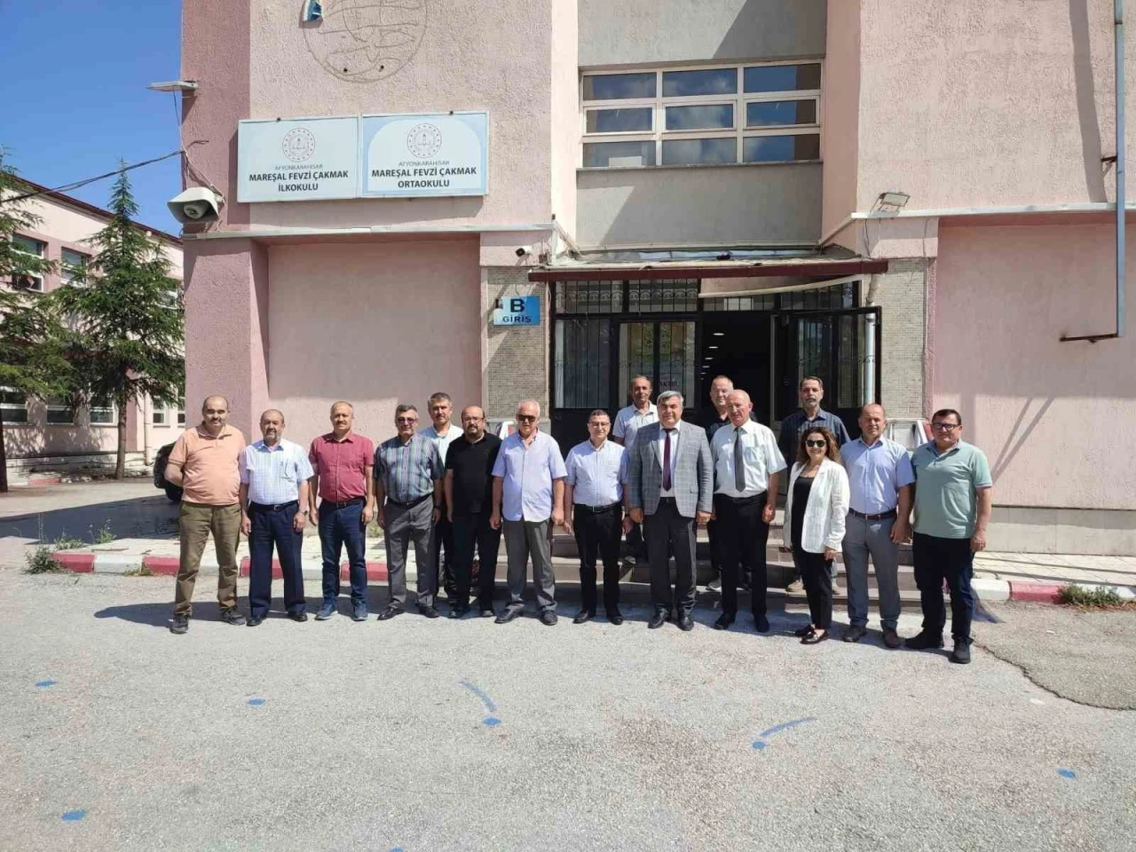 Okullarda onarım ve bakım çalışmaları sürüyor

