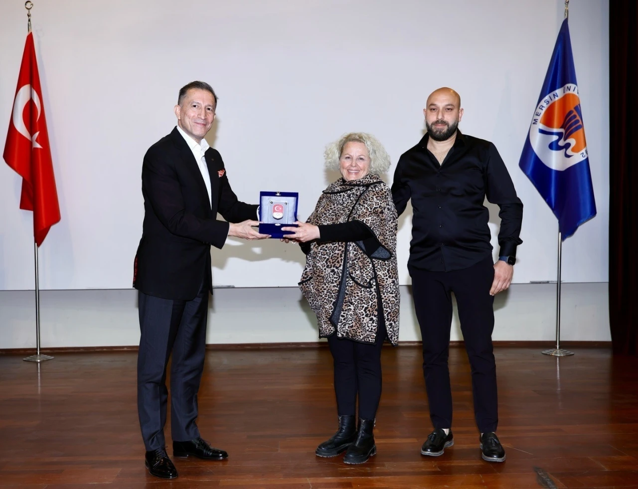 Olimpiyat şampiyonu milli güreşçi Ahmet Kireççi, memleketi Mersin’de anıldı
