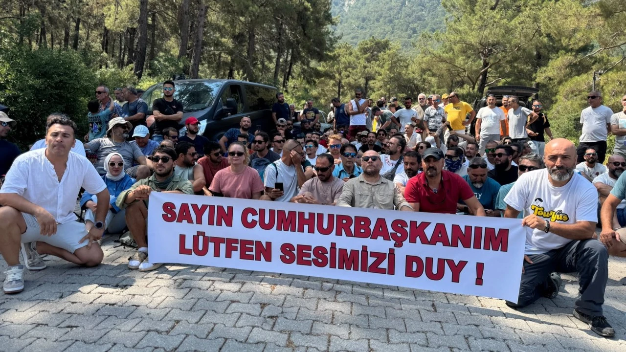 &Ouml;l&uuml;deniz'de Yama&ccedil; Paraş&uuml;t&uuml; Pilotları Kontak Kapattı