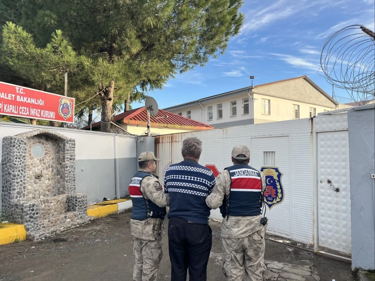 Ordu&rsquo;da aranan 53 ş&uuml;pheli yakalandı
