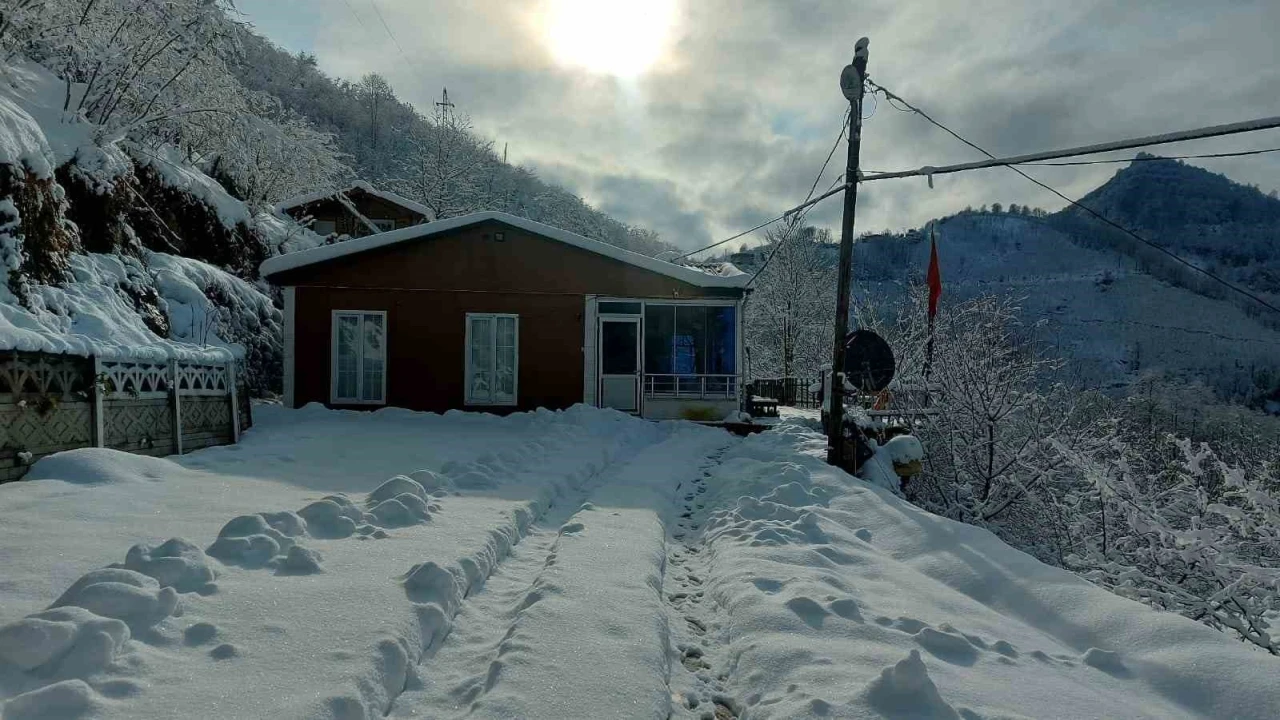 Ordu’da kar manzaraları kartpostallık görüntüler oluşturdu