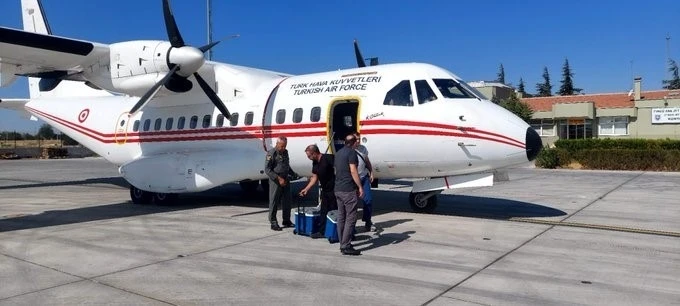 Organ nakli bekleyen hastaya Hava Kuvvetlerine ait ambulansla karaciğer grefti ulaştırıldı
