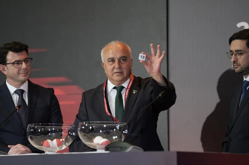 Orhan D&ouml;nmez ev hapsi cezası aldı
