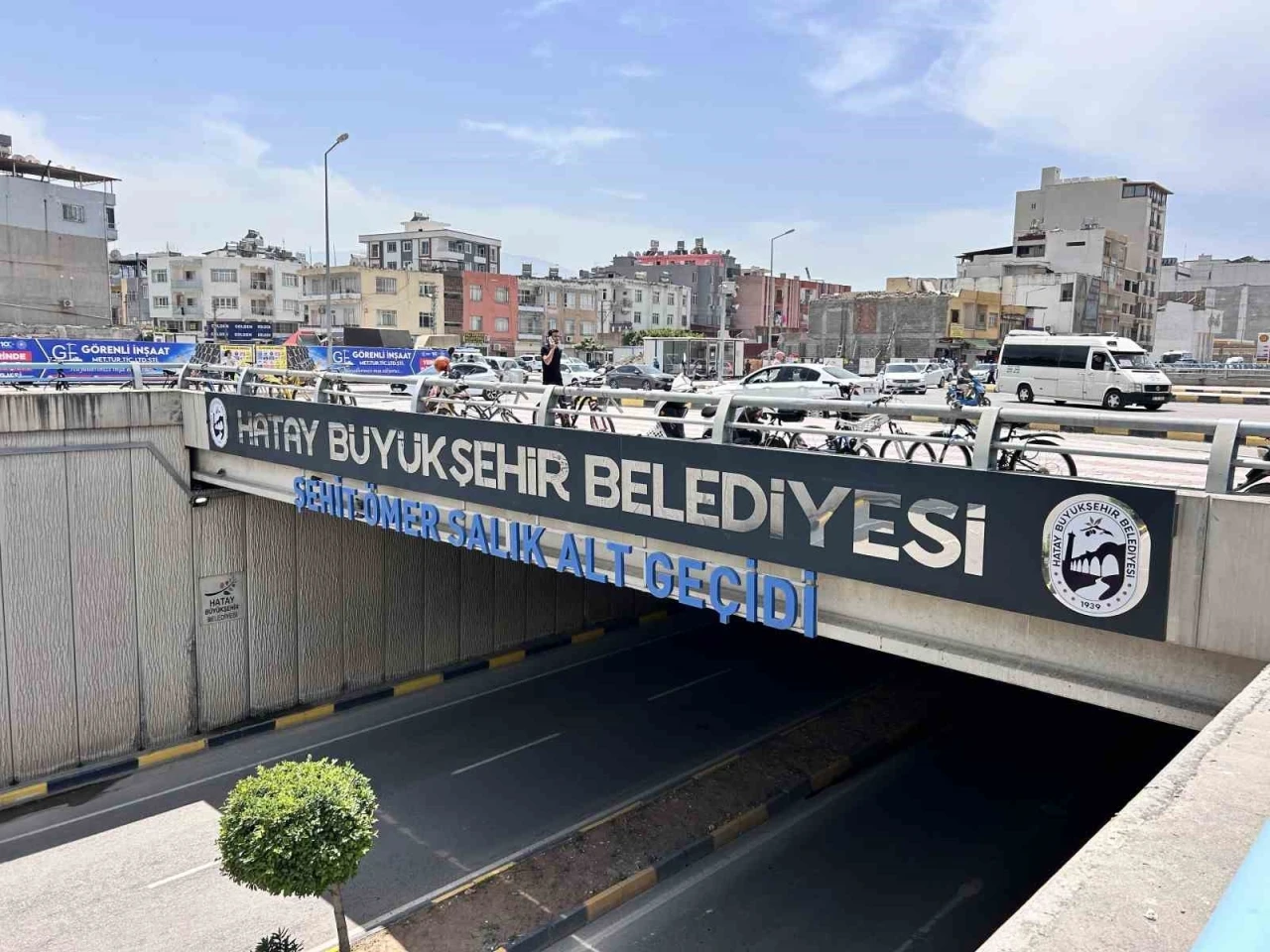 Ortadan kaybolmalarıyla merak uyandıran &quot;T&quot; harflerinin yer aldığı tabelalar yenilendi
