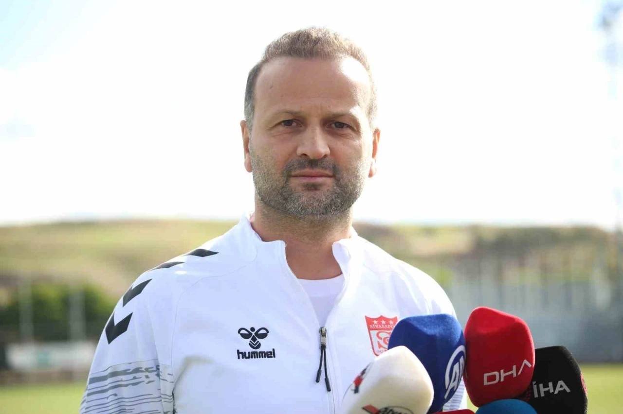 Osman Zeki Korkmaz: &quot;Sivasspor’u layık olduğu konuma getireceğiz&quot;
