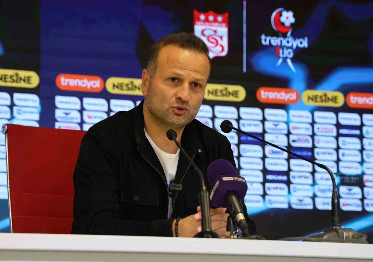 Osman Zeki Korkmaz: "Sivasspor’un hedefi her zaman bellidir"
