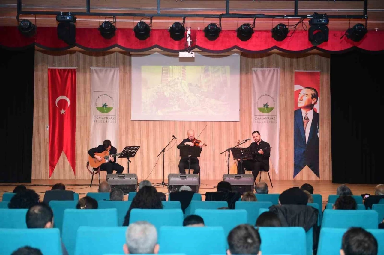 Osmangazi&rsquo;de 6 Şubat depremlerinin yıl d&ouml;n&uuml;m&uuml;nde duygu dolu anma programı
