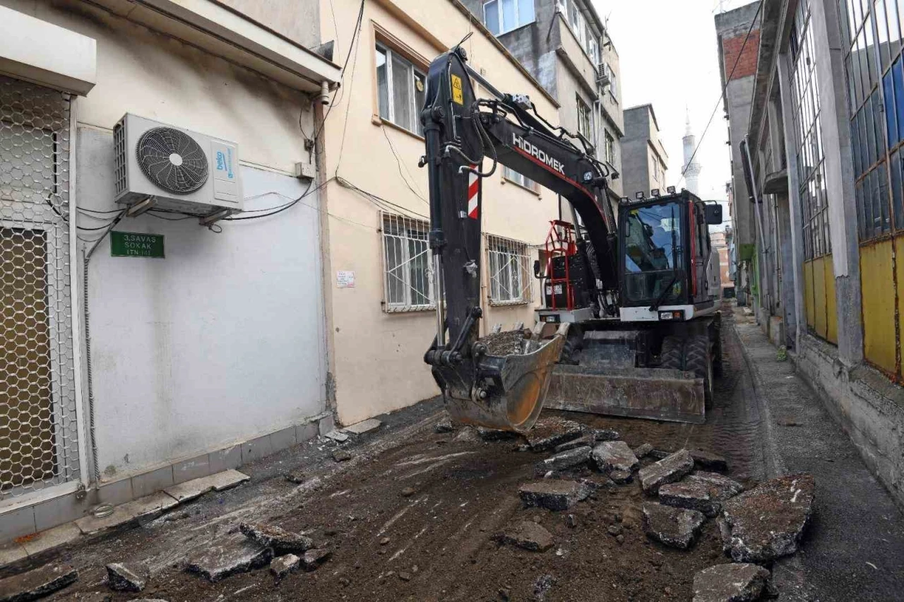 Osmangazi’de eski asfaltlar yenileniyor
