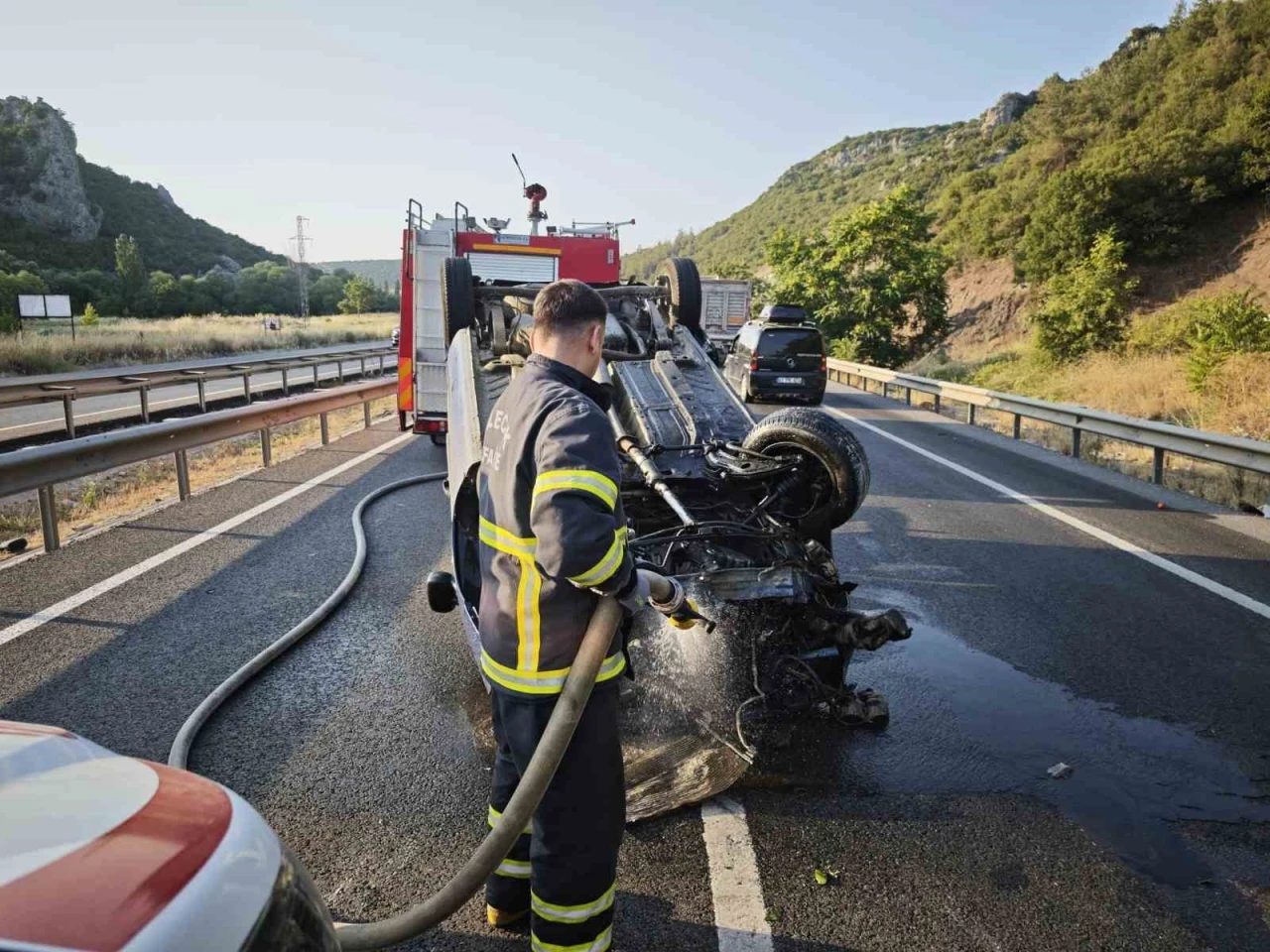 Osmangazi Tüneli çıkışında trafik kazası: 4 yaralı
