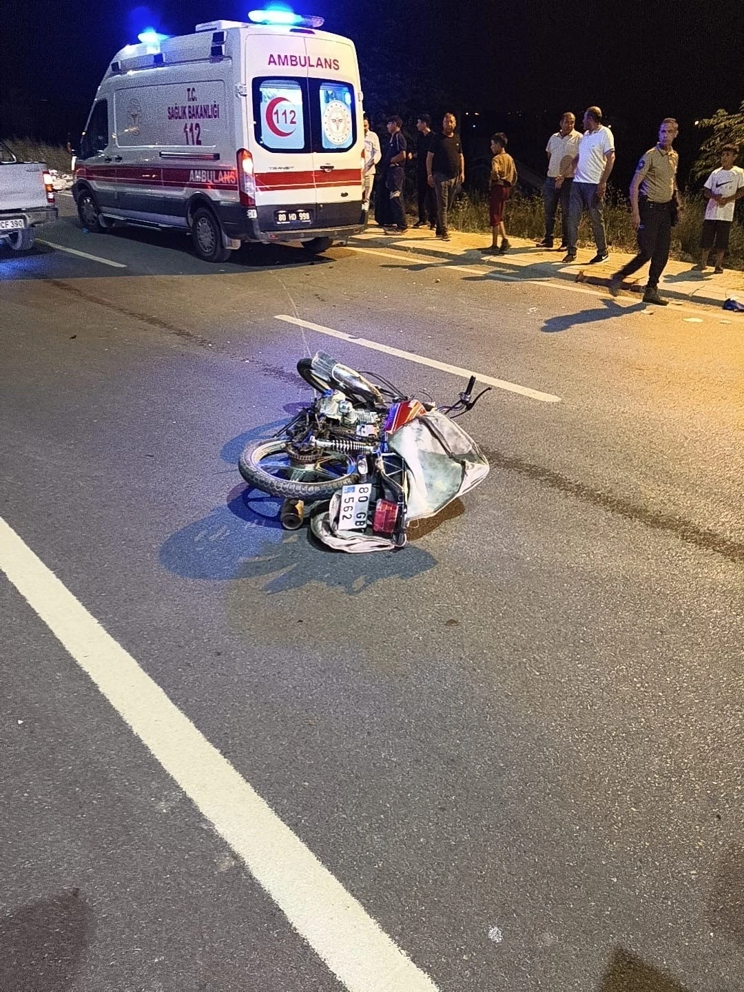 Osmaniye&rsquo;de 2 motosikletin karıştığı kazada s&uuml;r&uuml;c&uuml;ler yaralandı
