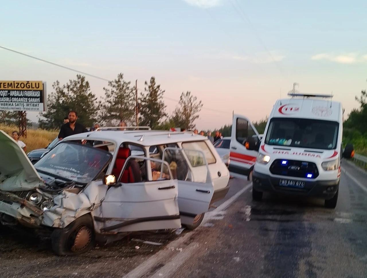 Osmaniye’de 4 aracın karıştığı zircirleme kaza: 1 ölü, 6 yaralı
