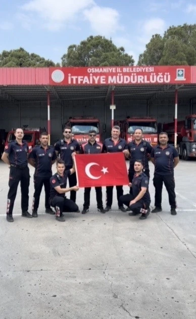 Osmaniye&rsquo;de itfaiyecilerden A Milli Takım&rsquo;a klipli destek
