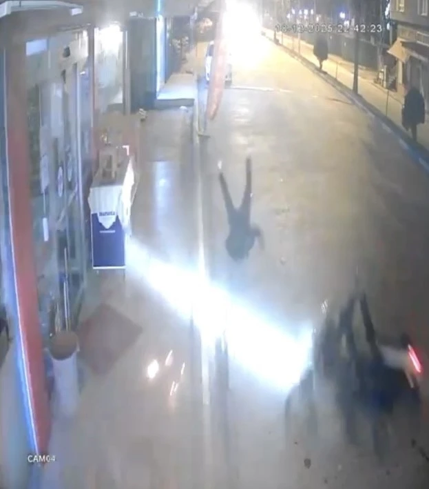 Osmaniye&rsquo;de motosiklet kazası kamerada
