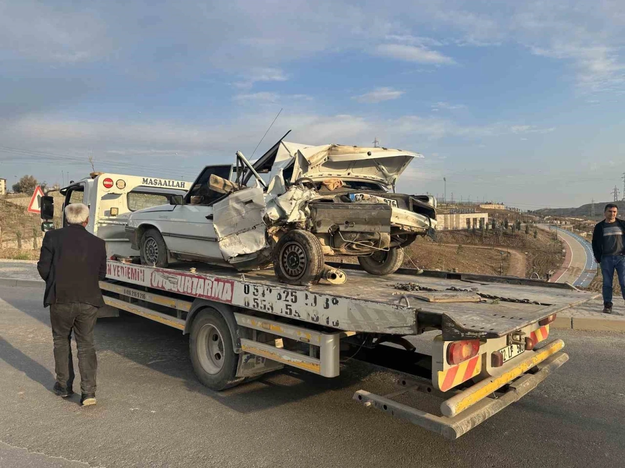 Otomobil ile minibüs çarpıştı: 1 yaralı