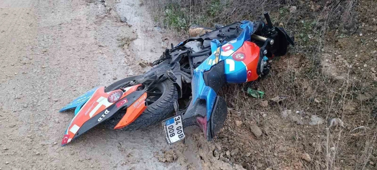 Otomobil ile motosikletin &ccedil;arpıştı;1 yaralı
