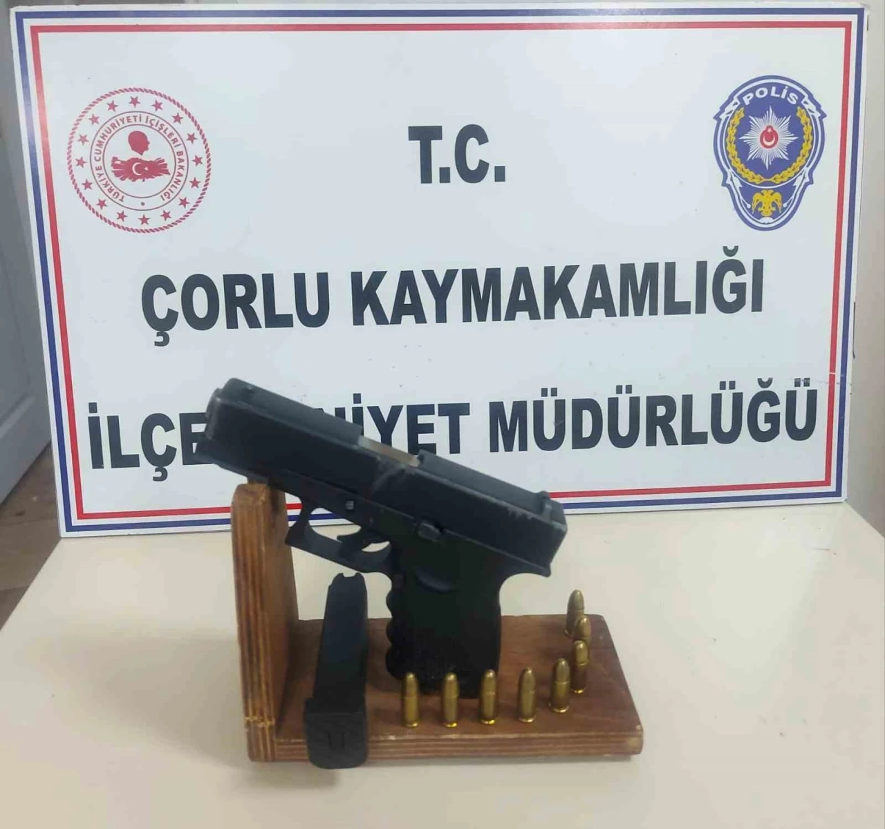 Otomobile ateş açıldı: 1 tutuklama
