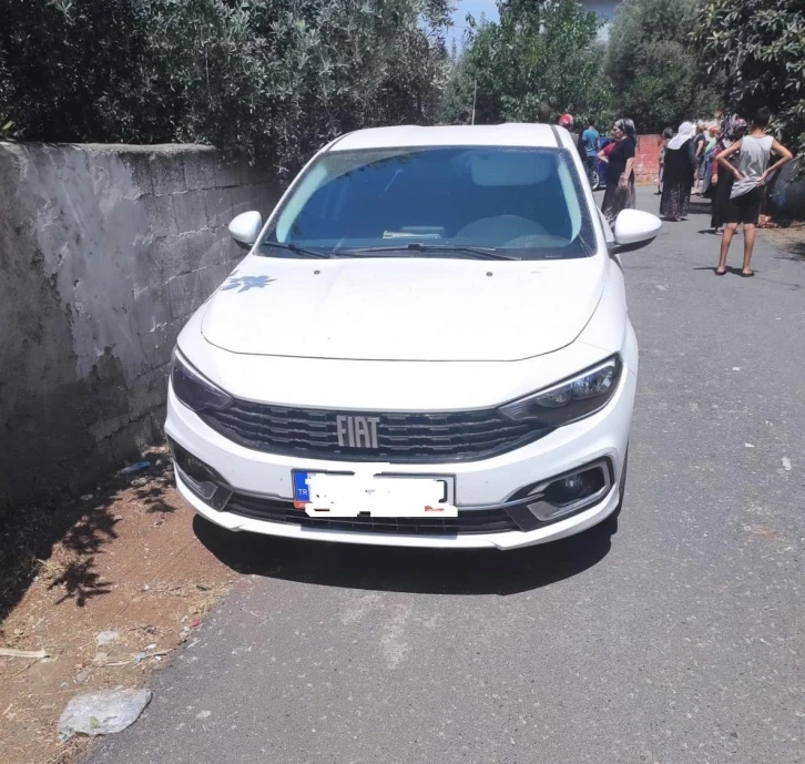 Otomobilin çarptığı yaya hayatını kaybetti
