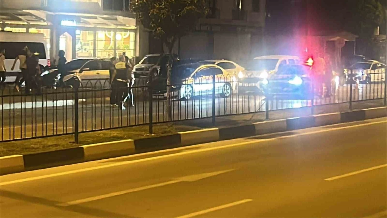 Otomobille çarpışan motosikletin 18 yaşındaki sürü
