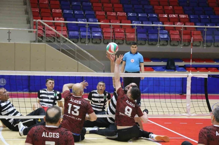 Oturarak Voleybol Süper Lig 1. Etap mücadeleleri Karabük’te başladı
