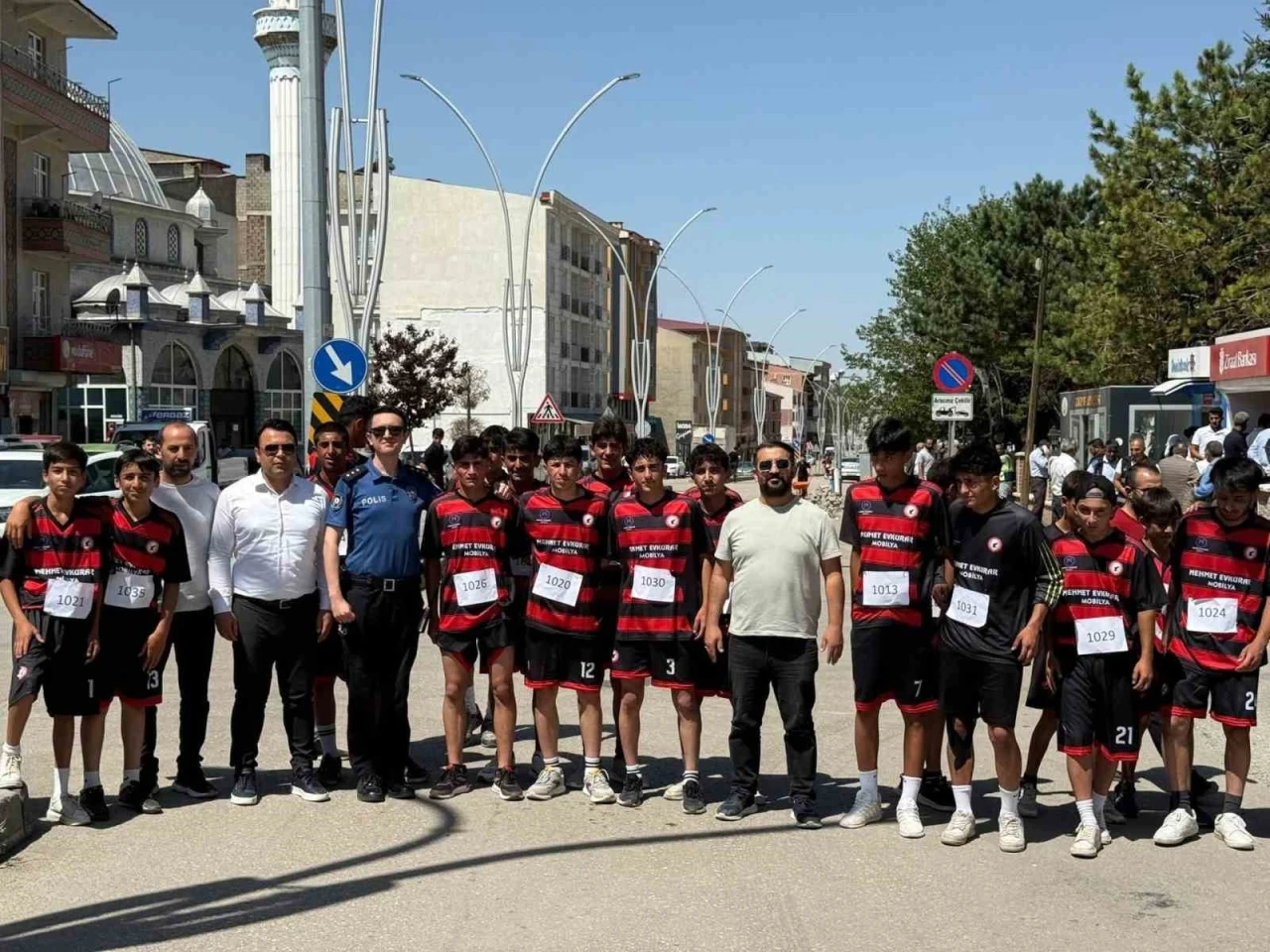 Özalp’te 15 Temmuz Gençlik Koşusu yapıldı
