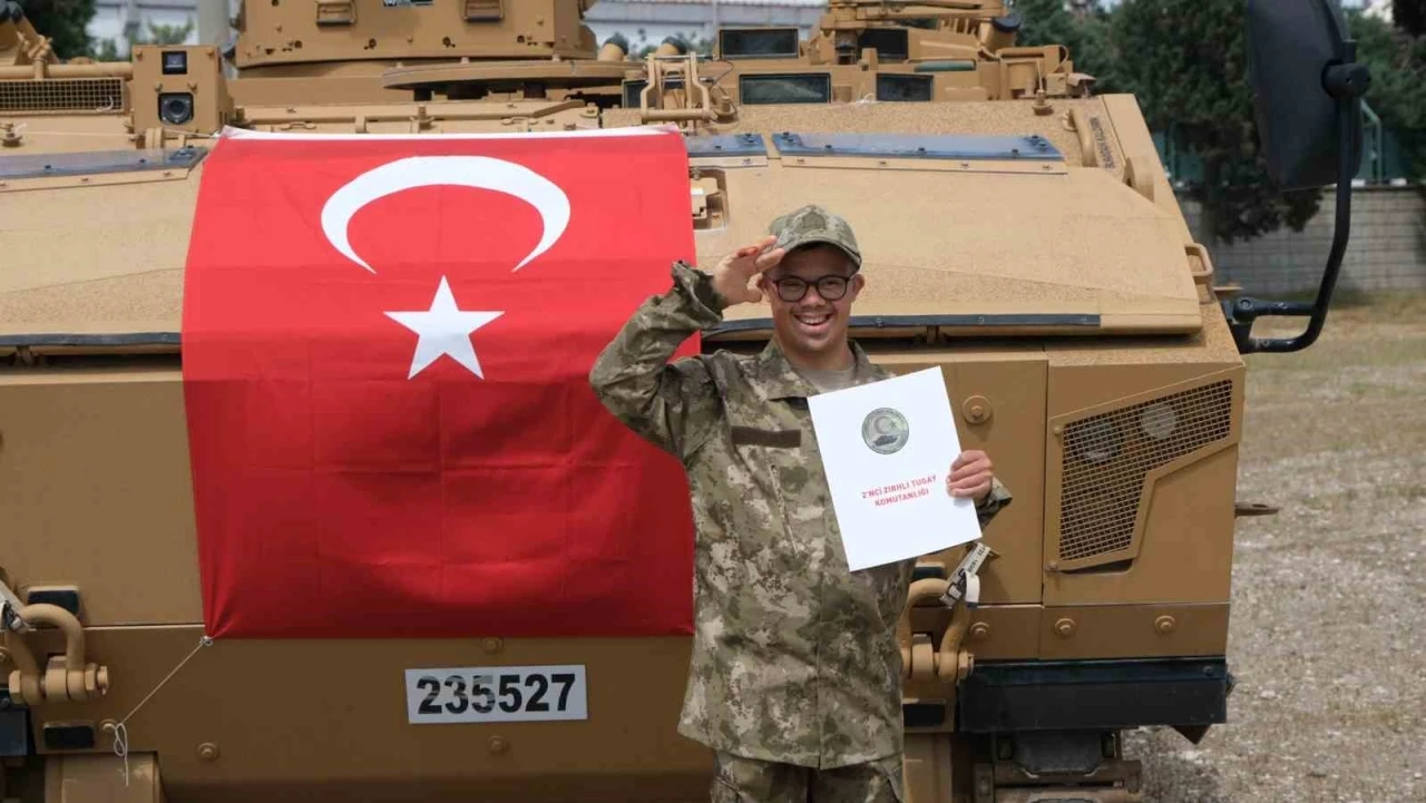 Özel bireyler törenle uğurlandı, yemin edip asker oldu
