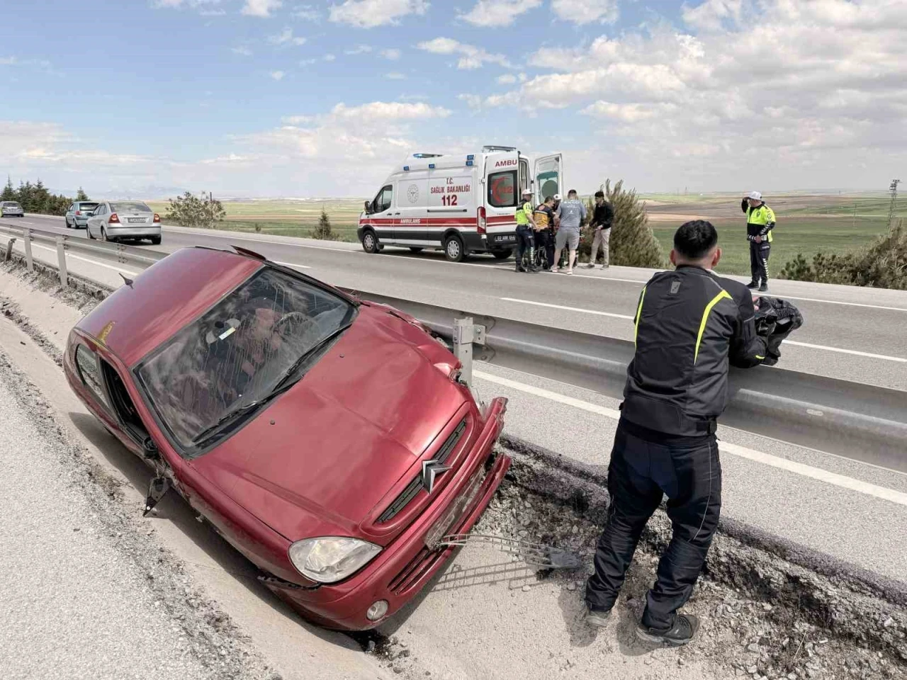 (ÖZEL) Sürücünün öldüğü kazayı arkadan gelen otomobilin kamerası saniye saniye kaydetti
