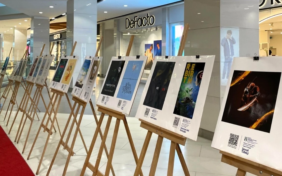 Özgün eserler Sanat ve Tasarım Sergisi’nde sergilendi
