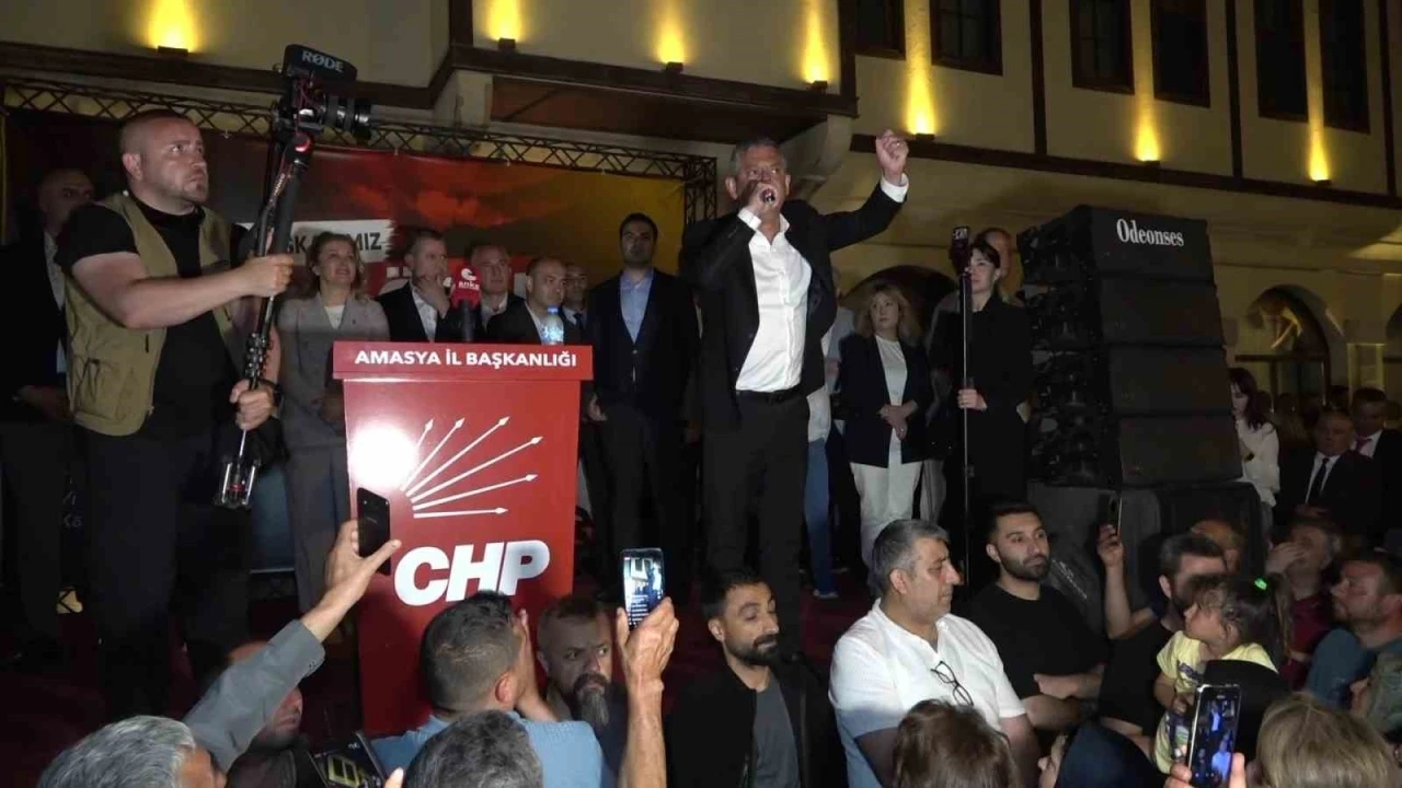 &Ouml;zg&uuml;r &Ouml;zel: "Ne b&ouml;l&uuml;nmenin, ne kavganın peşindeyiz"
