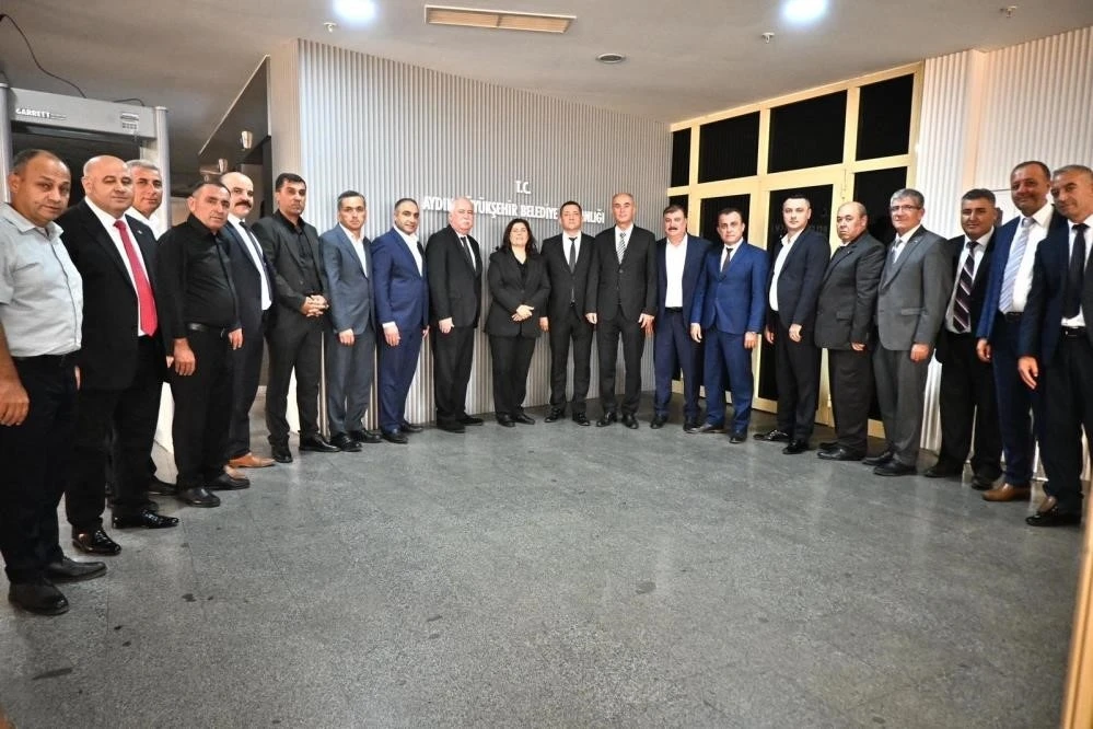 Özmeriç, nezaket ziyaretinde şoför esnafının sorunlarını dile getirdi
