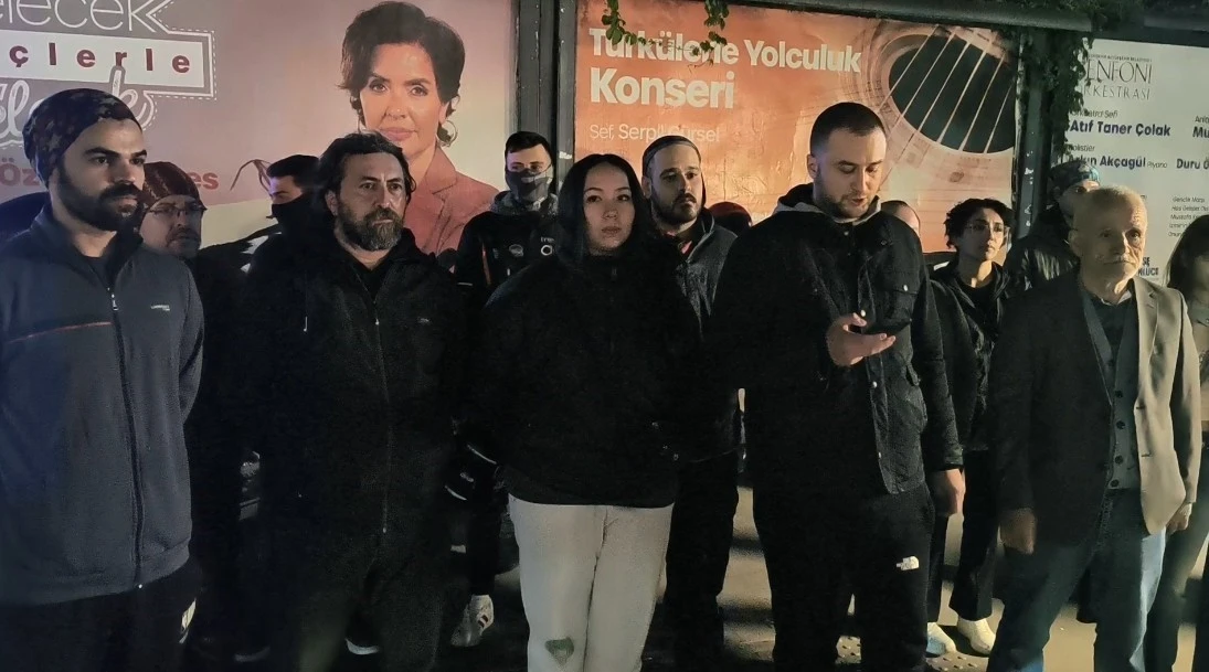 Paket götürdüğü sokakta 5 yerinden bıçaklanan kurye ağır yaralandı
