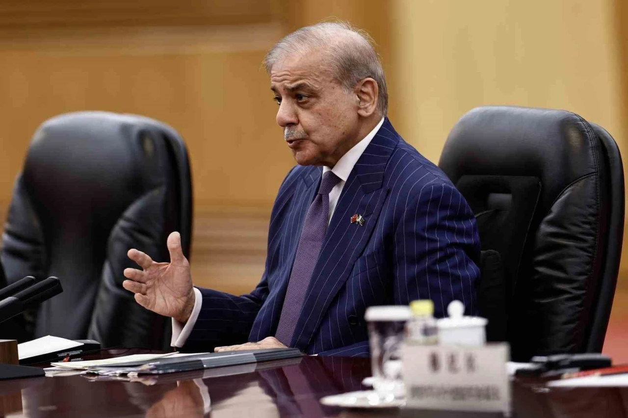 Pakistan Başbakanı Şerif: "Anlaşmanın 24 saat i&ccedil;inde sonu&ccedil;lanmasını bekliyoruz"
