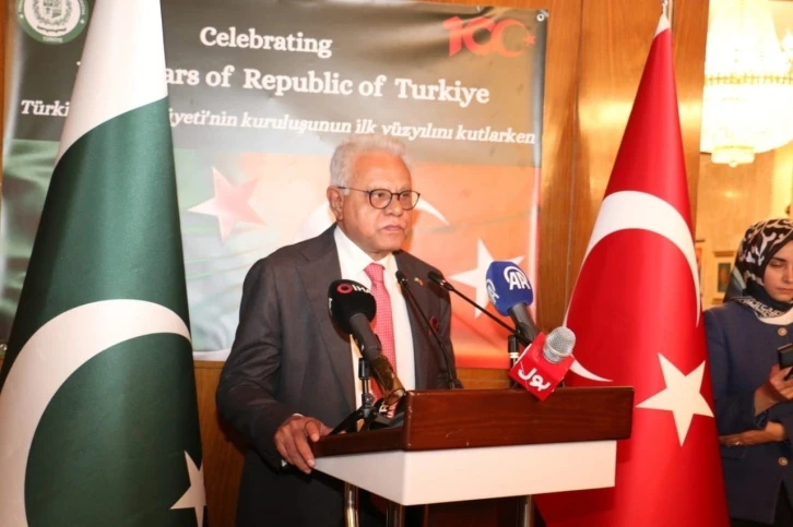 Pakistan B&uuml;y&uuml;kel&ccedil;iliği&rsquo;nde, Cumhuriyetin 100. yılı kutlandı

