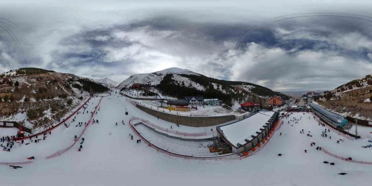 Paland&ouml;ken&rsquo;de kar keyfi
