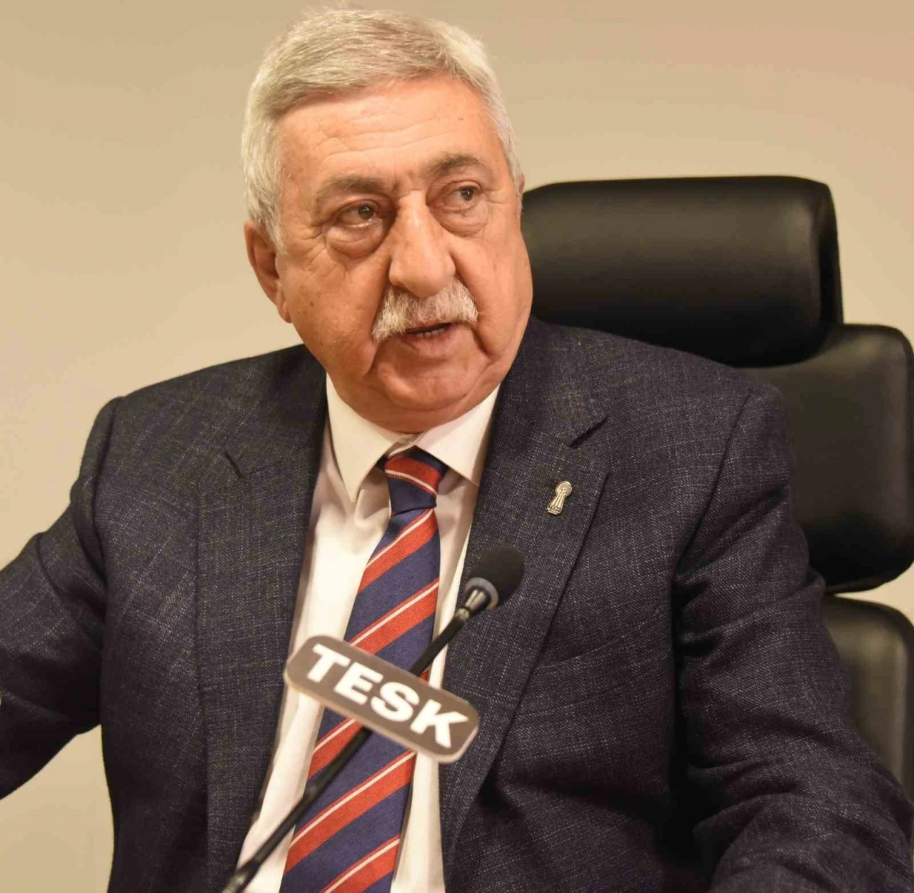 Palandöken: &quot;Kredi kartı tahsilat farkı kabul edilemez&quot;
