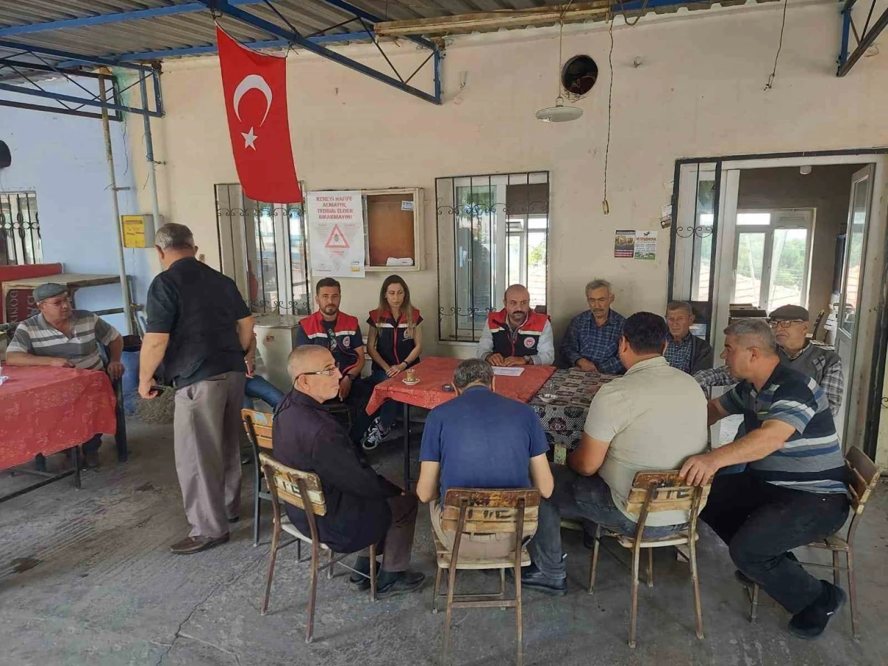 Pamuk ve zeytindeki zararlılarla mücadele yöntemi anlatıldı
