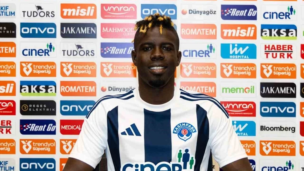 Kasımpaşa, Pape Habib Gueye'yi Kadrosuna Kattı