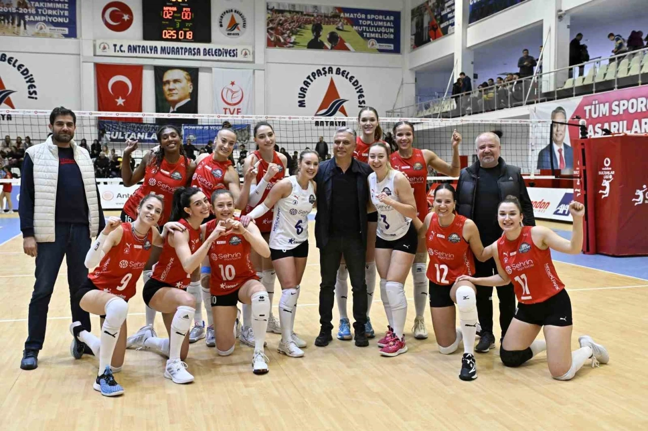 Paşa’nın Sultanları lige dönüyor
