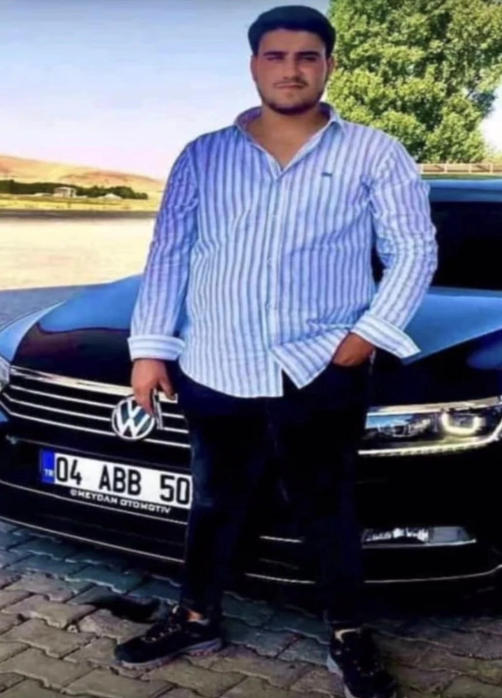 Patnos’ta otomobilin çarptığı 17 yaşındaki genç hayatını kaybetti
