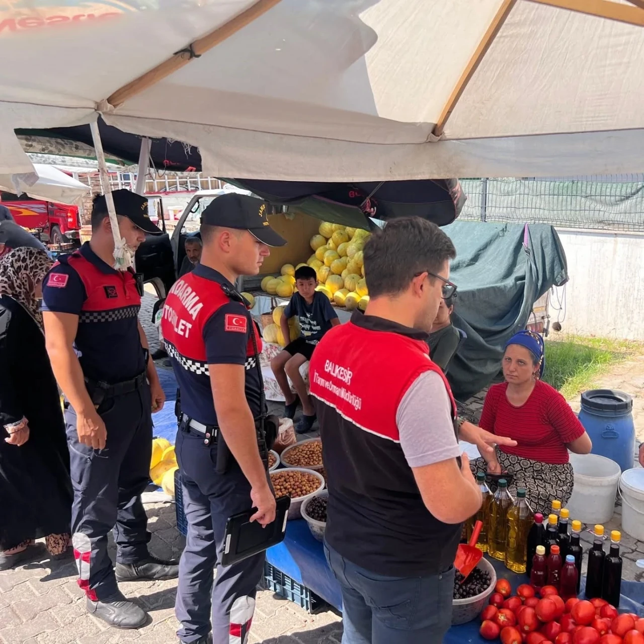 Pazarlarda satılan ürünlere Tarım ve Orman Müdürlüğü denetimi
