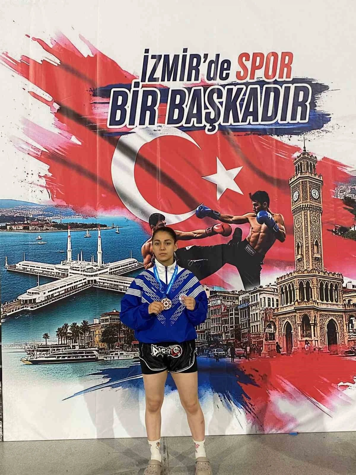 Pazaryeri sporlu Fatmagül Yağcı, Türkiye ikincisi oldu
