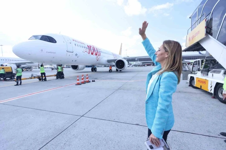 Pegasus&rsquo;un 100. u&ccedil;ağı &lsquo;Cumhuriyet&rsquo;in ilk rotası Ankara oldu

