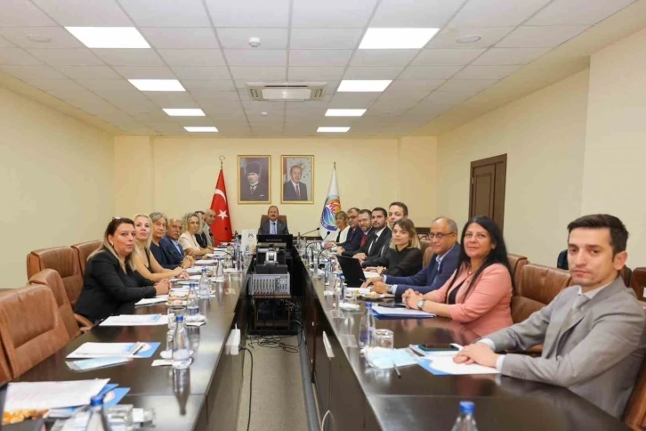 Pehlivan: "Mersin&rsquo;i ulusal ve uluslararası d&uuml;zeyde tanıtımına y&ouml;nelik &ccedil;alışmalara devam ediyoruz"
