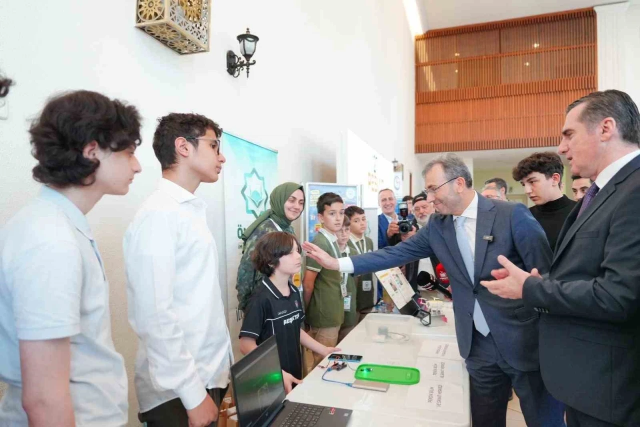 Pendikli gençlerden akıllı fabrika yönetiminden yapay zekaya çığır açan projeler
