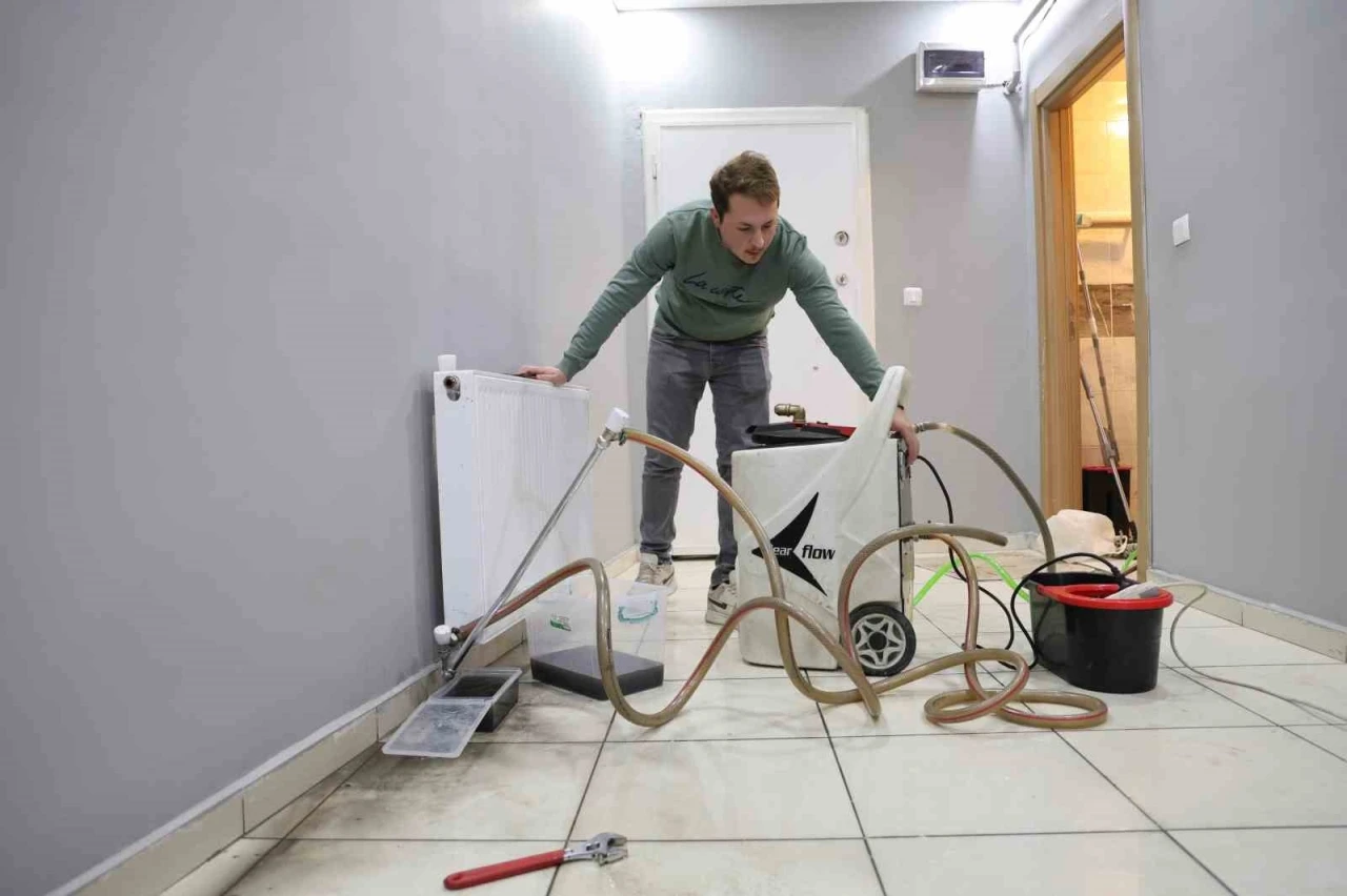 Petek temizliği faturayı yüzde 30 azaltıyor: İki yılda bir yapılması şart
