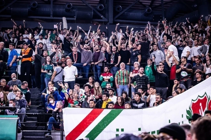 Pınar Karşıyaka&rsquo;nın konuğu Fenerbah&ccedil;e
